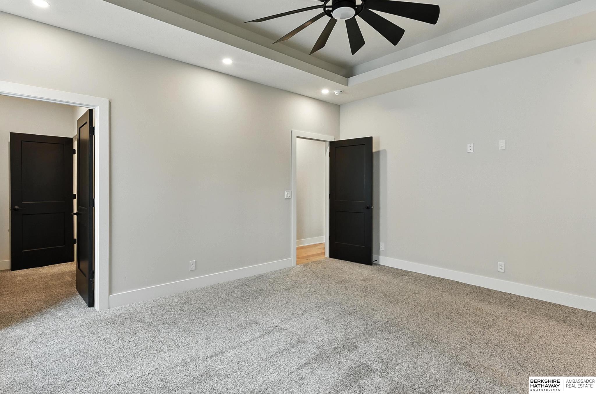 Elkhorn, Nebraska 68022, United States, 6 Bedrooms Bedrooms, ,3 BathroomsBathrooms,Residential,Active,176026