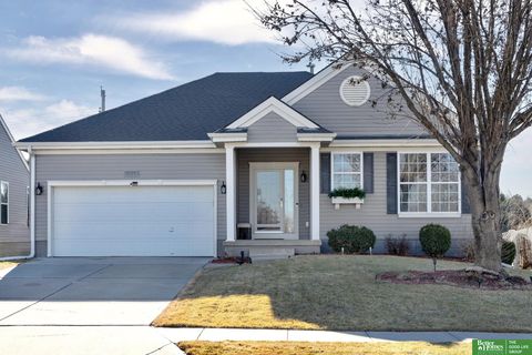 Photo of 18943 Atlas Street, Omaha, NE 68130 (MLS # 22601066)