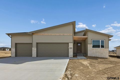 Photo of 7711 S 180 Avenue, Omaha, NE 68136 (MLS # 22609446)