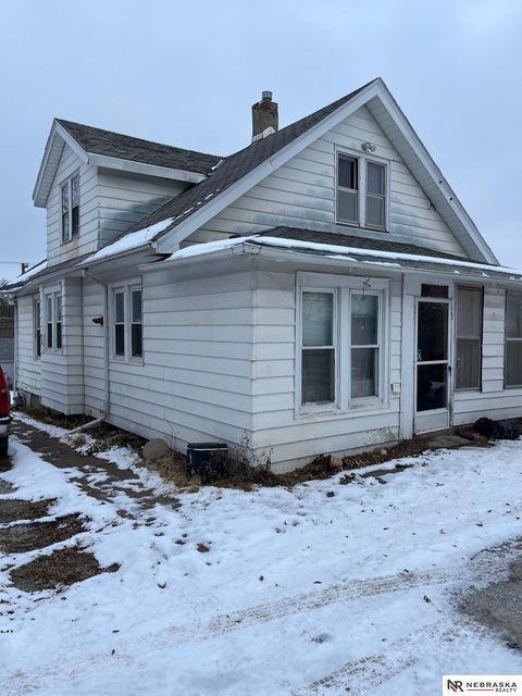 Photo of 1735 Avenue B, Plattsmouth, NE 68048 (MLS # 22534535)