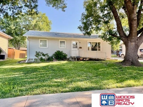 Photo of 220 E Northern Heights Drive, Seward, NE 68434 (MLS # 22620082)