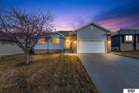 Photo of 8109 S 162nd Street, Omaha, NE 68136 (MLS # 22601867)
