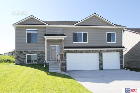 Photo of 7305 NW 19th Street, Lincoln, NE 68521 (MLS # 22604821)