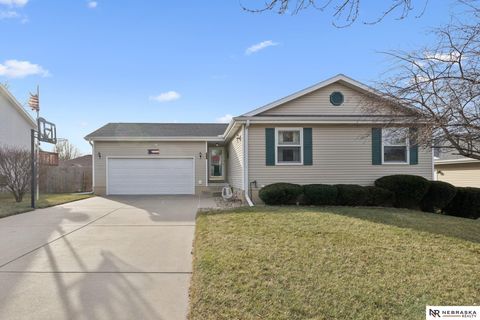 Photo of 2241 Philadelphia Drive, Lincoln, NE 68521 (MLS # 22601736)