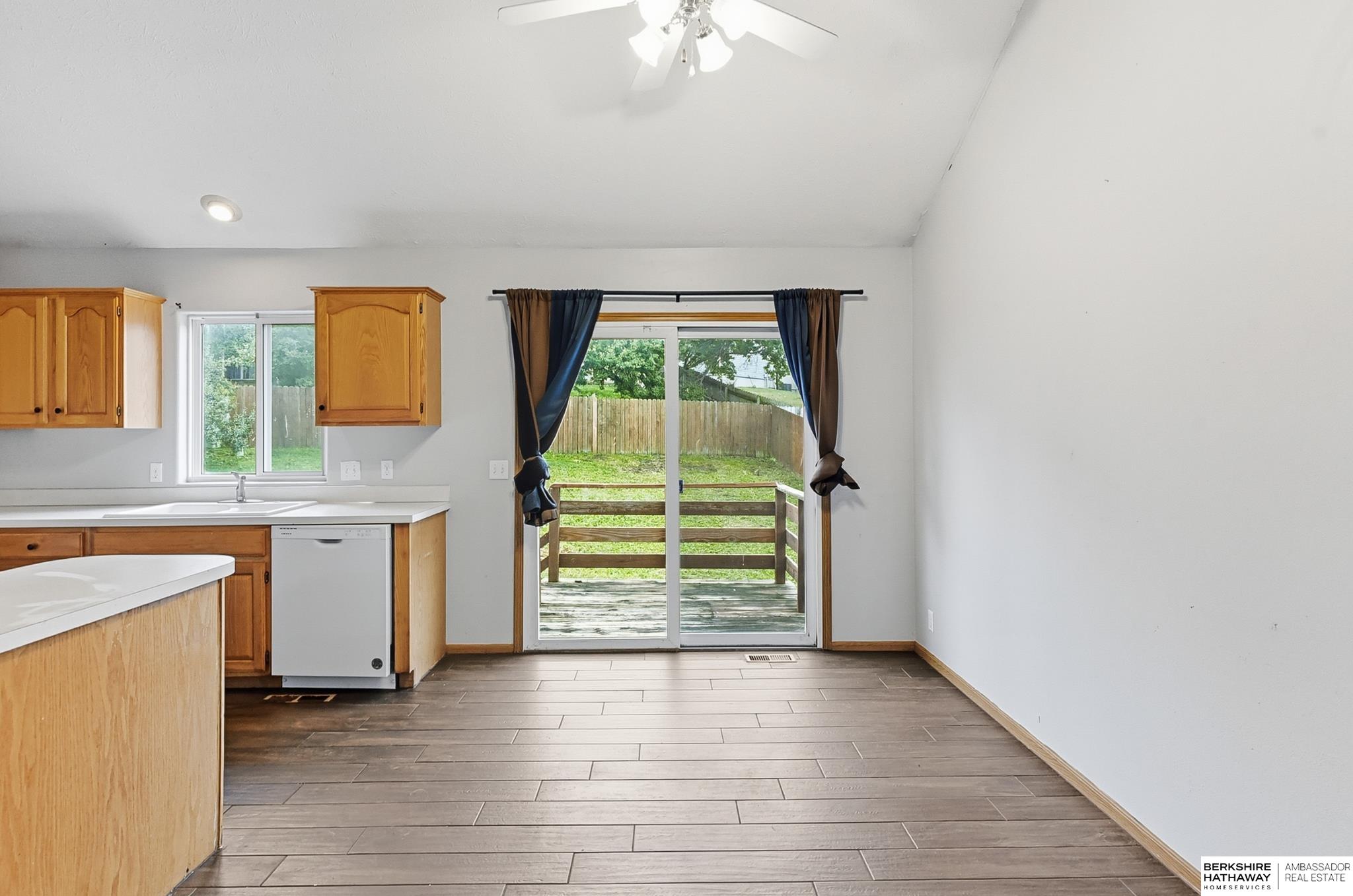 Papillion, Nebraska 68046, United States, 3 Bedrooms Bedrooms, ,2 BathroomsBathrooms,Residential,Active,227880