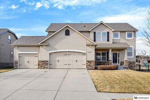 Photo of 6418 N 163rd Street, Omaha, NE 68116 (MLS # 22603705)