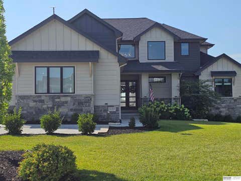 Photo of 21225 Joseph Street, Omaha, NE 68022 (MLS # 22621371)
