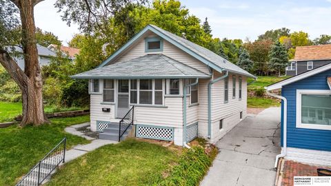 Photo of 428 Valley Street, Omaha, NE 68108 (MLS # 22529728)