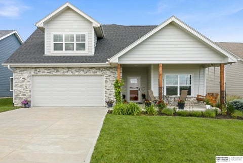 Photo of 6025 N HWS Cleveland Boulevard, Omaha, NE 68116 (MLS # 22626360)