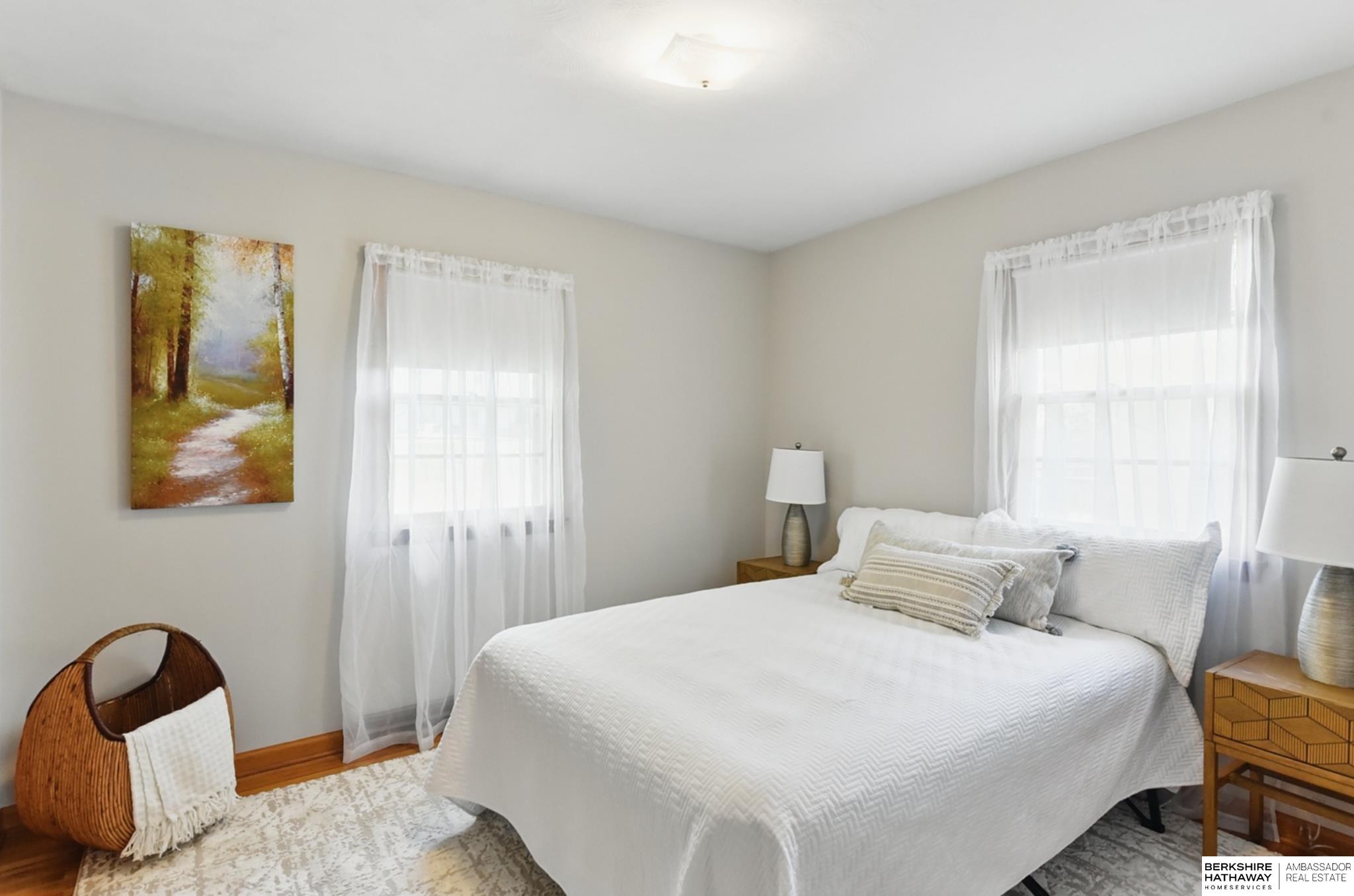 Omaha, Nebraska 68106, United States, 3 Bedrooms Bedrooms, ,1 BathroomBathrooms,Residential,Pending,130168