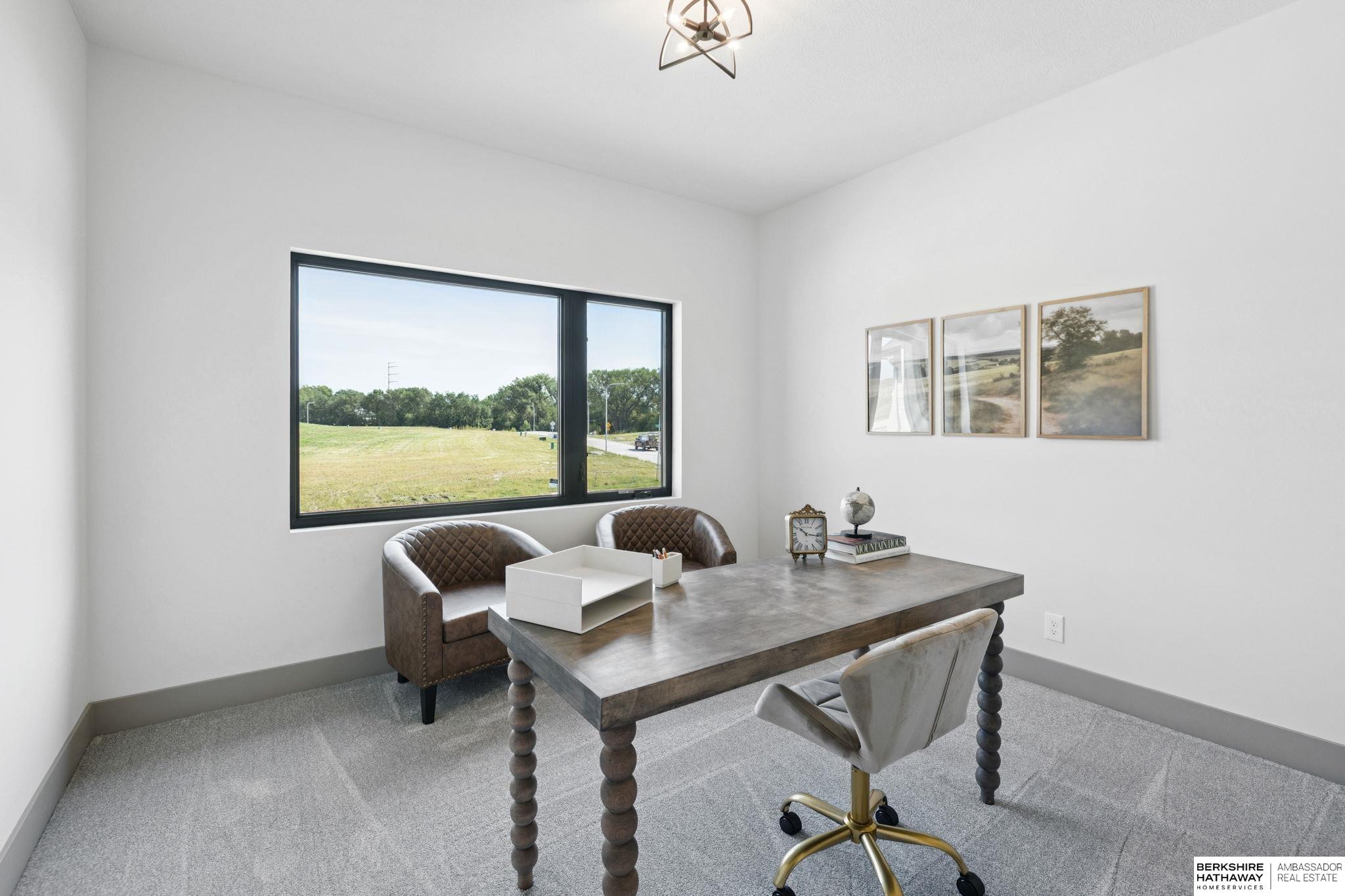 Omaha, Nebraska 68135, United States, 5 Bedrooms Bedrooms, ,3 BathroomsBathrooms,Residential,Active,208836