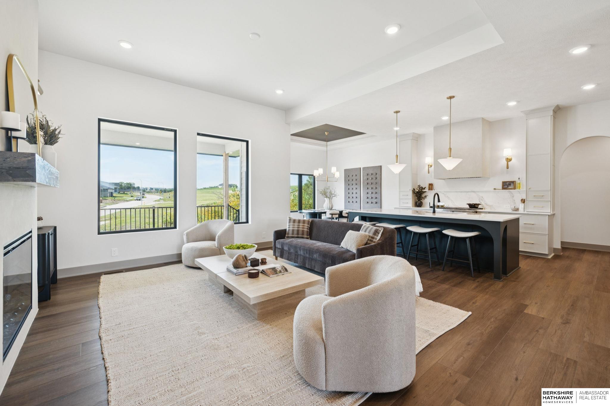 Omaha, Nebraska 68135, United States, 5 Bedrooms Bedrooms, ,3 BathroomsBathrooms,Residential,Active,208836