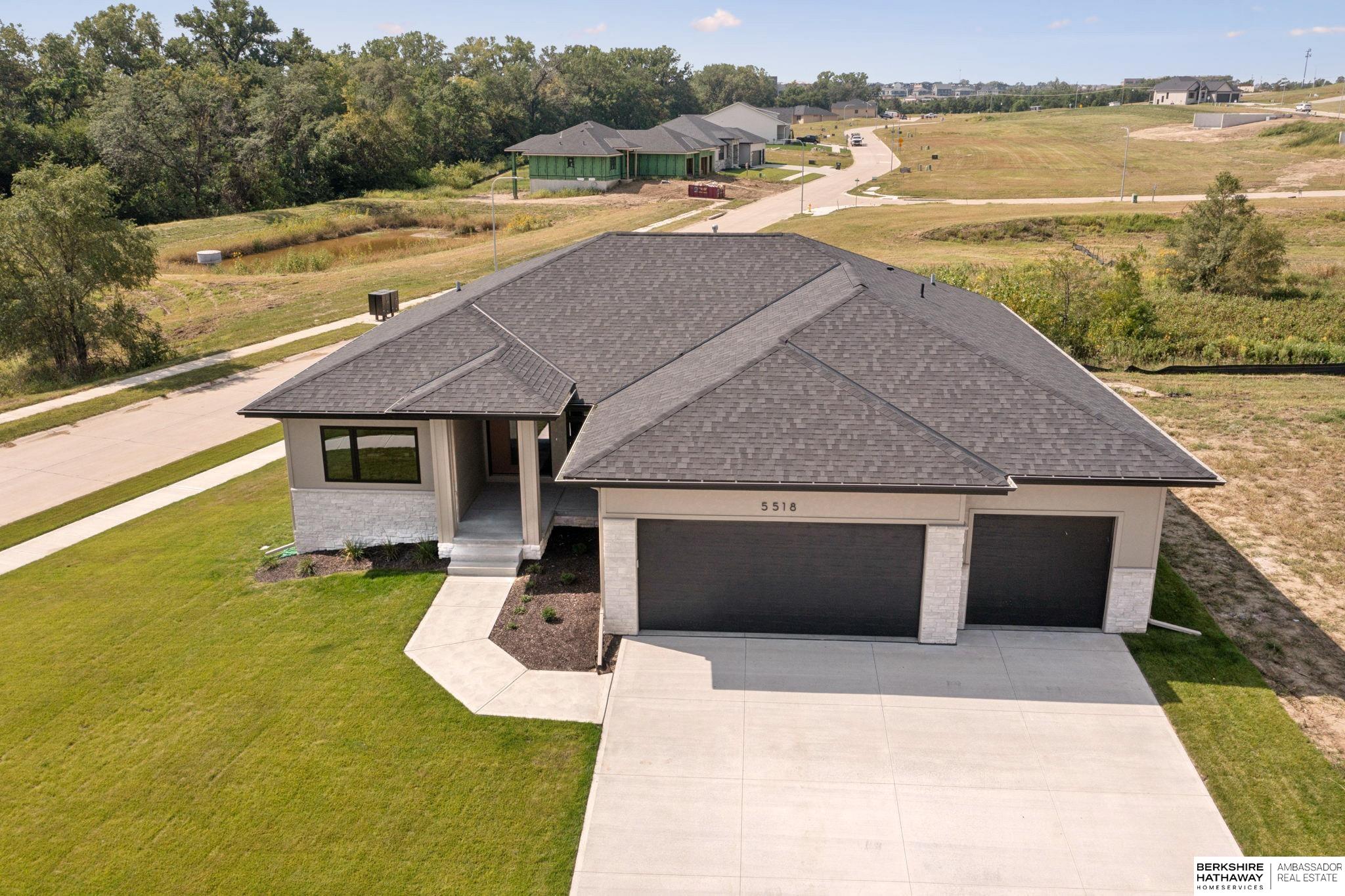 Omaha, Nebraska 68135, United States, 5 Bedrooms Bedrooms, ,3 BathroomsBathrooms,Residential,Active,208836