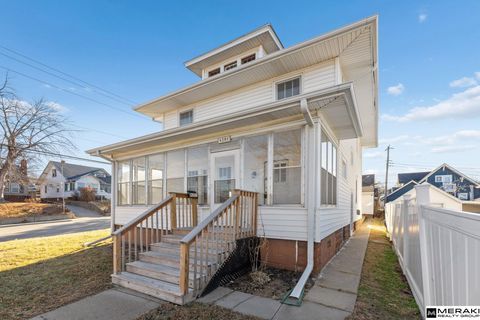 Photo of 4201 Mayberry Street, Omaha, NE 68105 (MLS # 22606557)