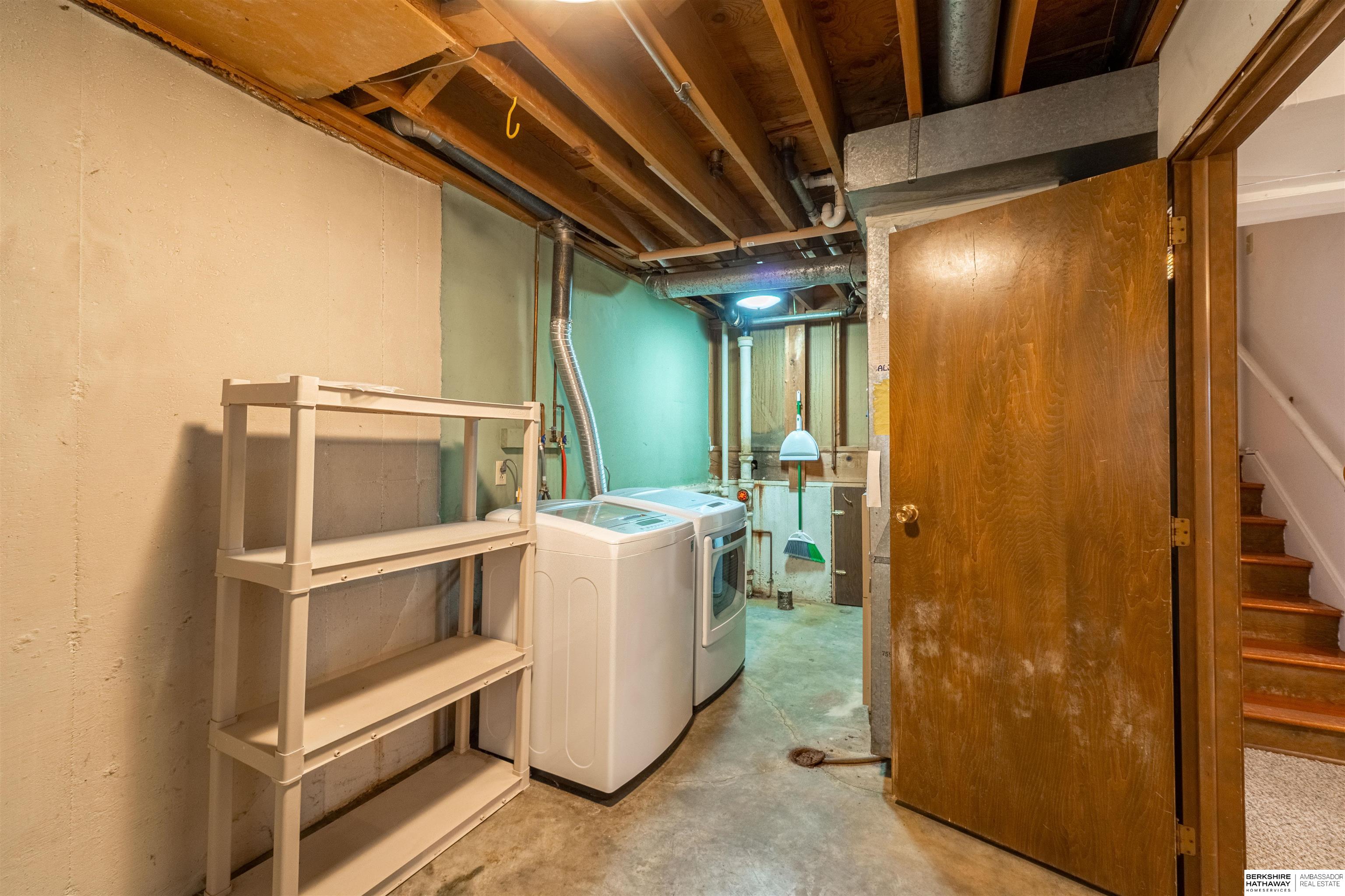 Omaha, Nebraska 68134, United States, 3 Bedrooms Bedrooms, ,1 BathroomBathrooms,Residential,Active,234442