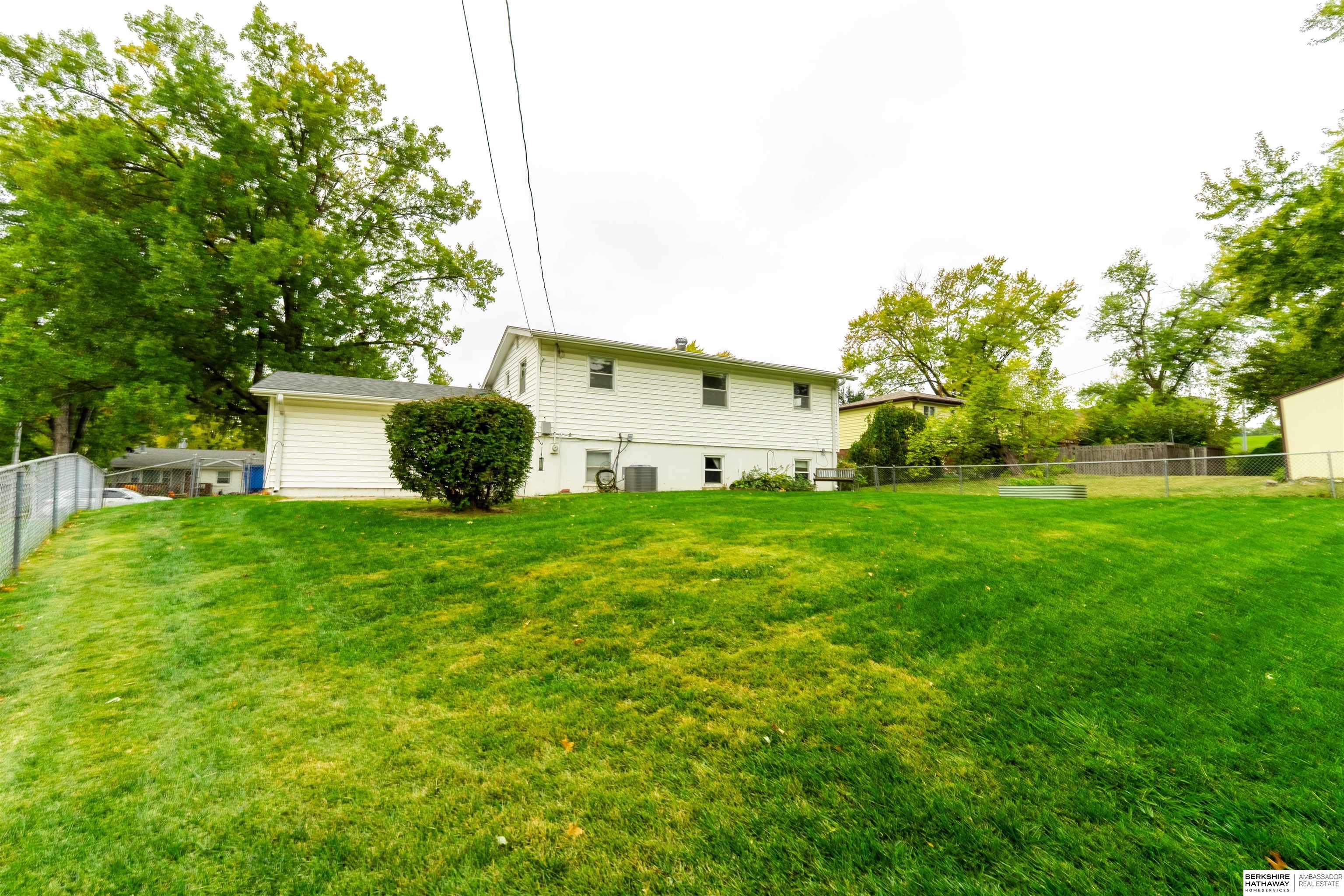 Omaha, Nebraska 68134, United States, 3 Bedrooms Bedrooms, ,1 BathroomBathrooms,Residential,Active,234442