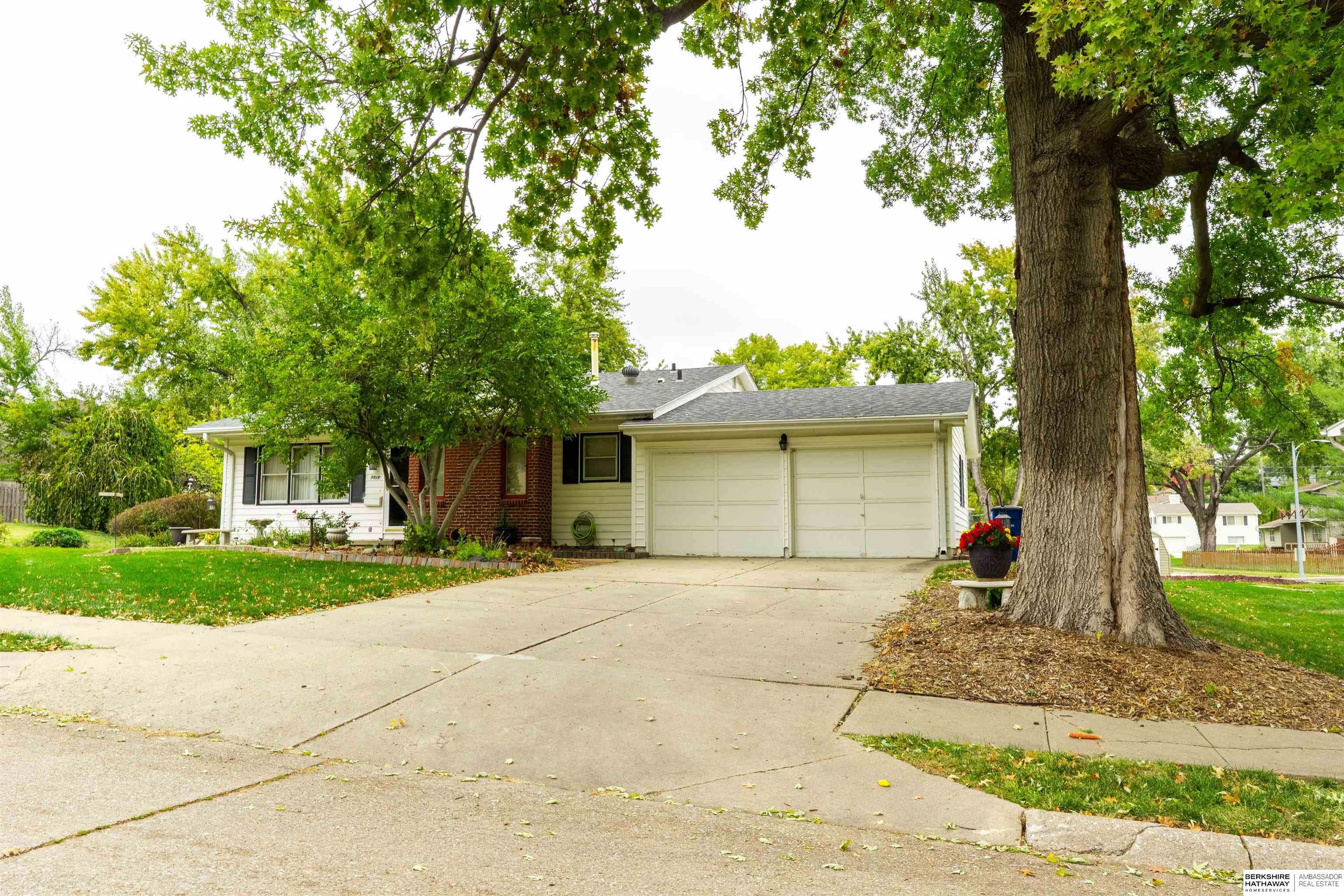 Omaha, Nebraska 68134, United States, 3 Bedrooms Bedrooms, ,1 BathroomBathrooms,Residential,Active,234442