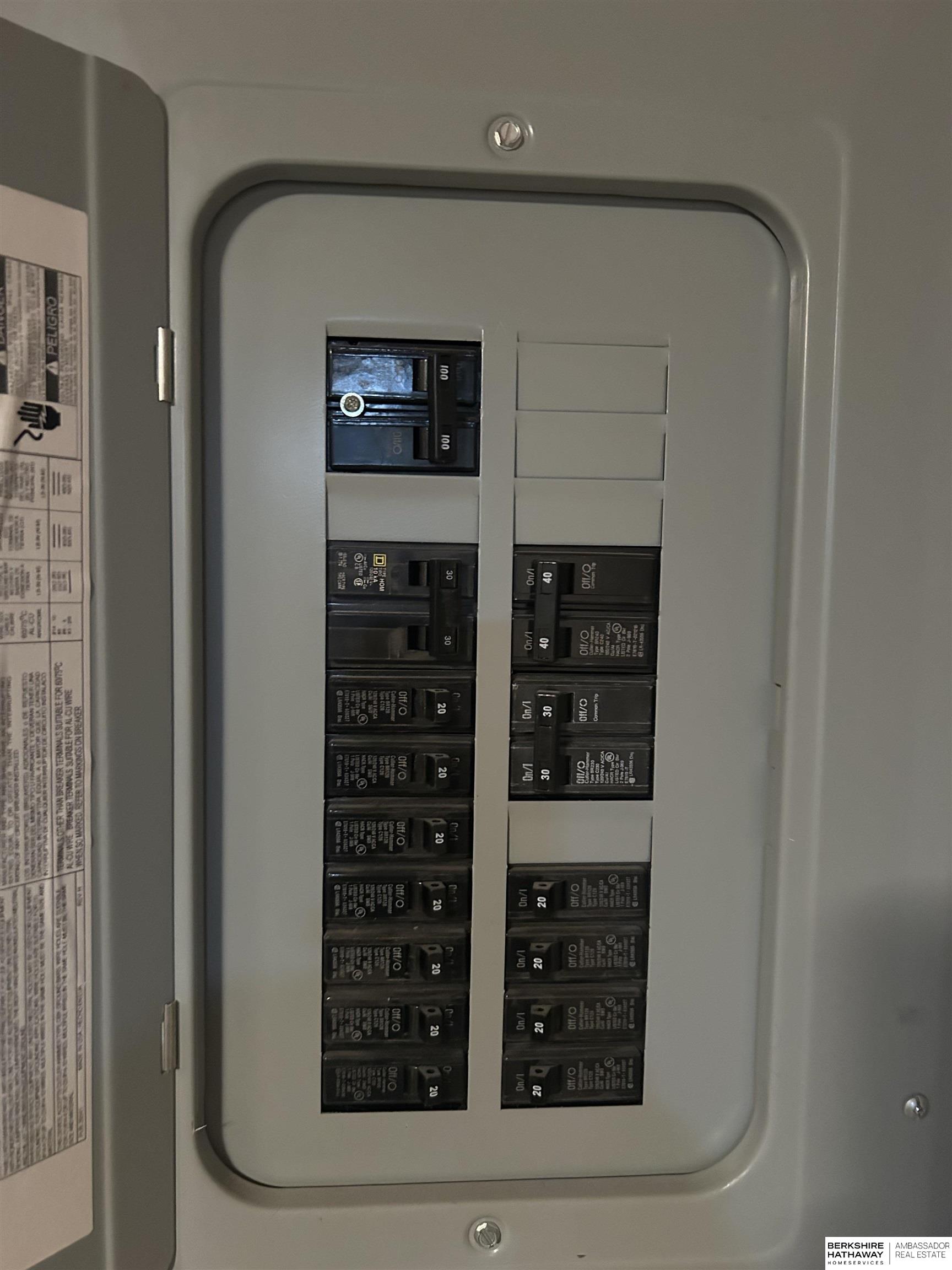 Omaha, Nebraska 68134, United States, 3 Bedrooms Bedrooms, ,1 BathroomBathrooms,Residential,Active,234442