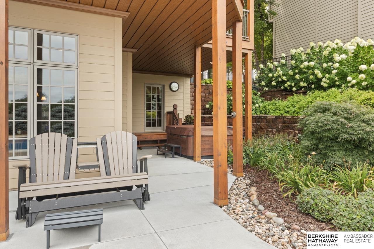 Elkhorn, Nebraska 68022, United States, 4 Bedrooms Bedrooms, ,4 BathroomsBathrooms,Residential,Active,182499