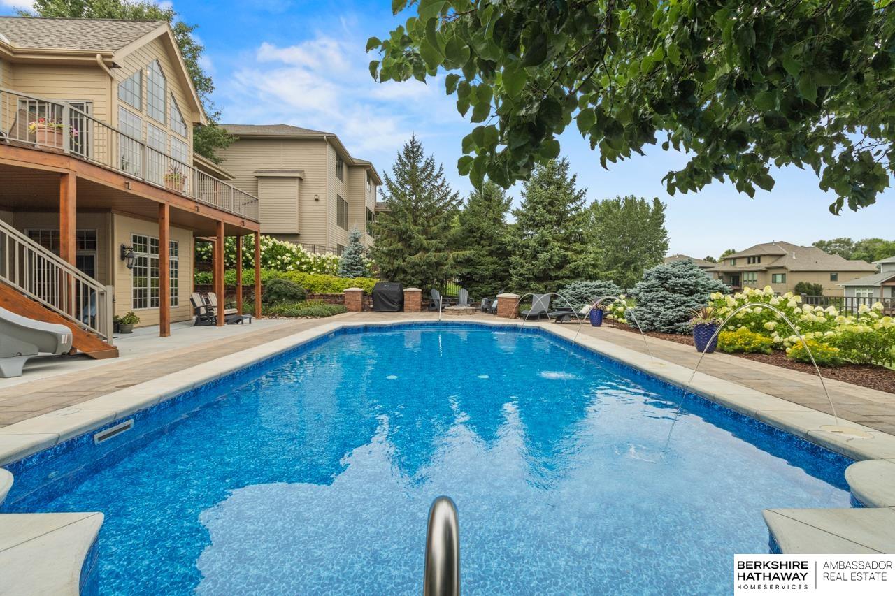 Elkhorn, Nebraska 68022, United States, 4 Bedrooms Bedrooms, ,4 BathroomsBathrooms,Residential,Active,182499