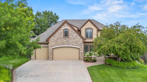 Photo of 18926 Boyle Circle, Elkhorn, NE 68022 (MLS # 22521502)