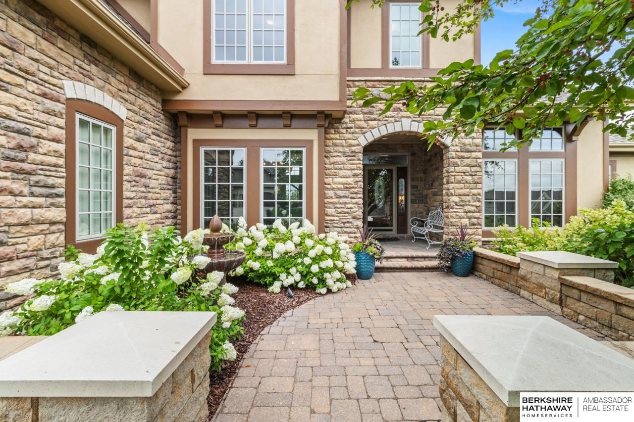 Elkhorn, Nebraska 68022, United States, 4 Bedrooms Bedrooms, ,4 BathroomsBathrooms,Residential,Active,182499