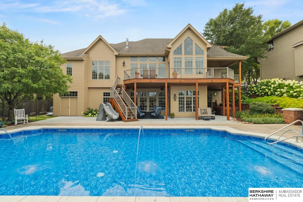 Elkhorn, Nebraska 68022, United States, 4 Bedrooms Bedrooms, ,4 BathroomsBathrooms,Residential,Active,182499