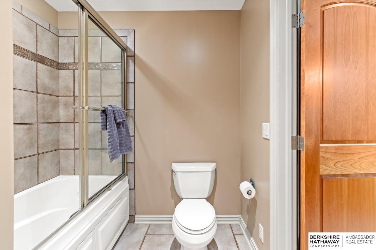 Elkhorn, Nebraska 68022, United States, 4 Bedrooms Bedrooms, ,4 BathroomsBathrooms,Residential,Active,182499