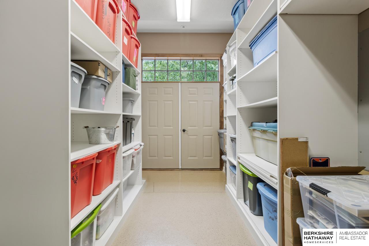 Elkhorn, Nebraska 68022, United States, 4 Bedrooms Bedrooms, ,4 BathroomsBathrooms,Residential,Active,182499