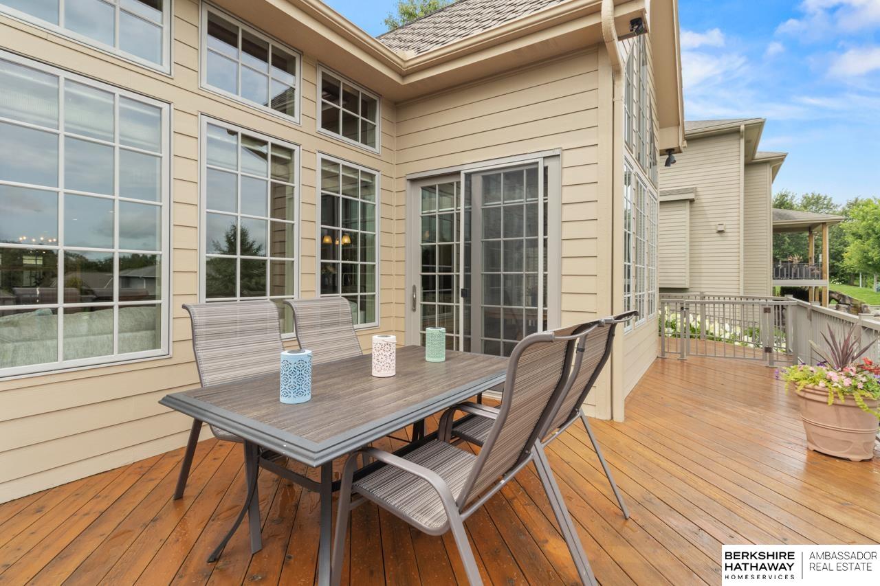 Elkhorn, Nebraska 68022, United States, 4 Bedrooms Bedrooms, ,4 BathroomsBathrooms,Residential,Active,182499