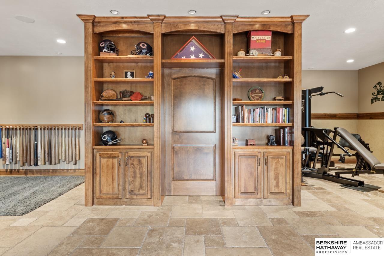 Elkhorn, Nebraska 68022, United States, 4 Bedrooms Bedrooms, ,4 BathroomsBathrooms,Residential,Active,182499