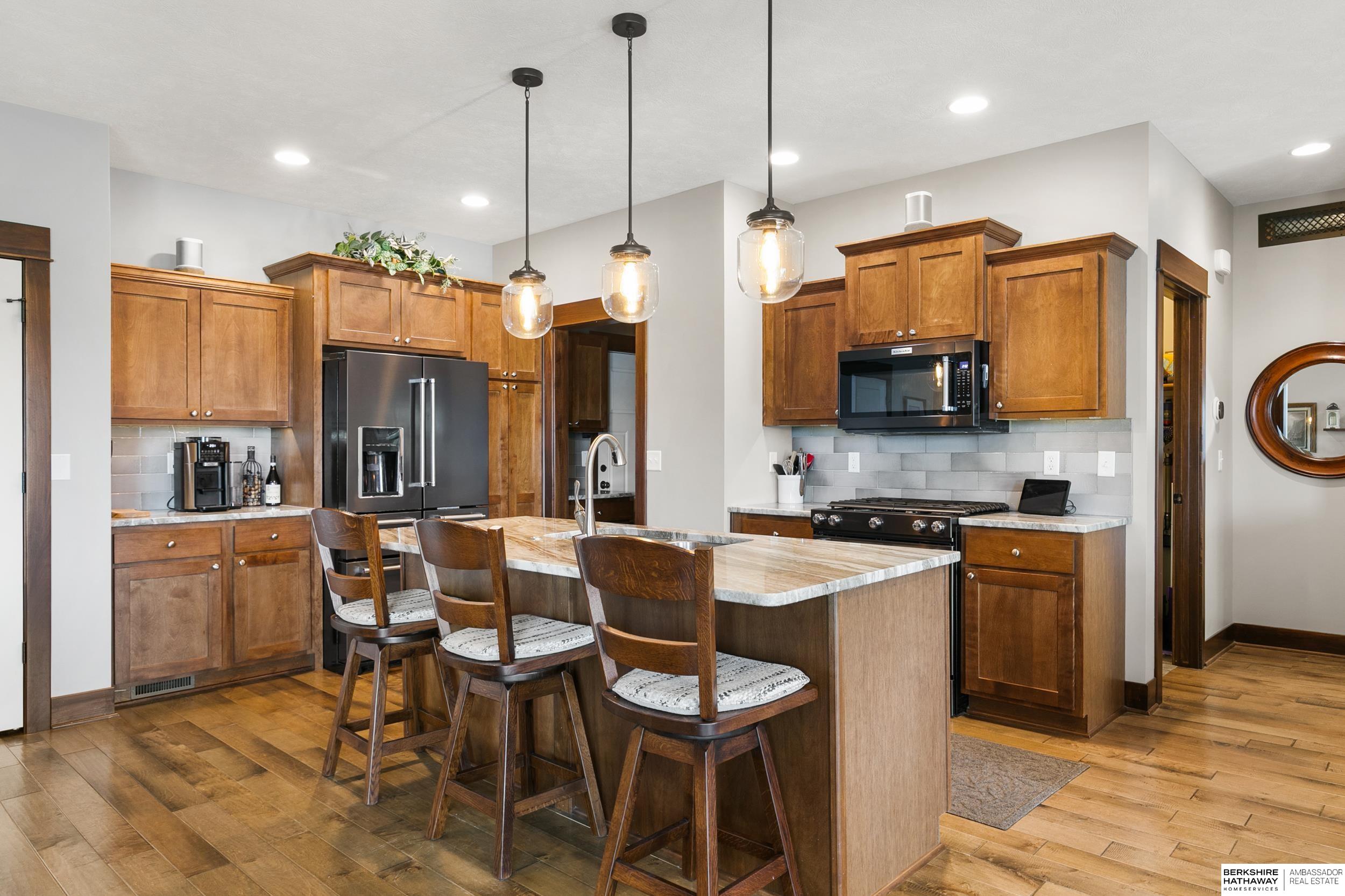 Lincoln, Nebraska 68516, United States, 5 Bedrooms Bedrooms, ,3 BathroomsBathrooms,Residential,Pending,213042