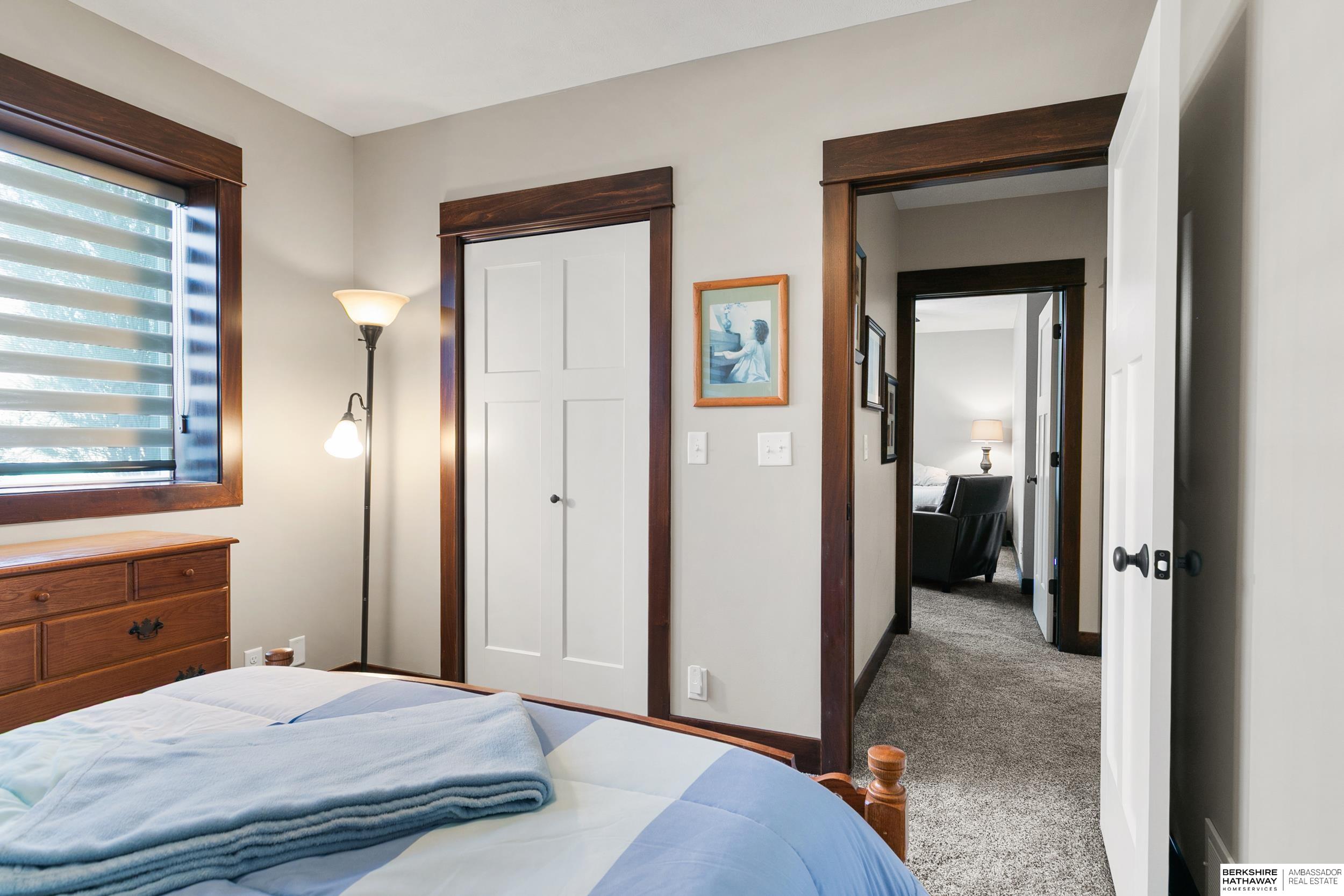 Lincoln, Nebraska 68516, United States, 5 Bedrooms Bedrooms, ,3 BathroomsBathrooms,Residential,Pending,213042