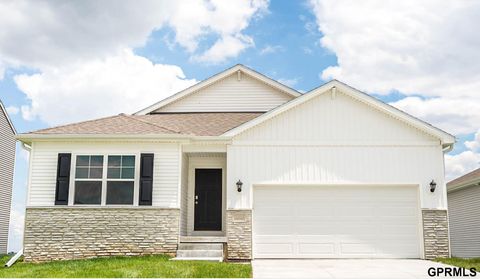 Photo of 12914 S 65th Street, Papillion, NE 68133 (MLS # 22601685)