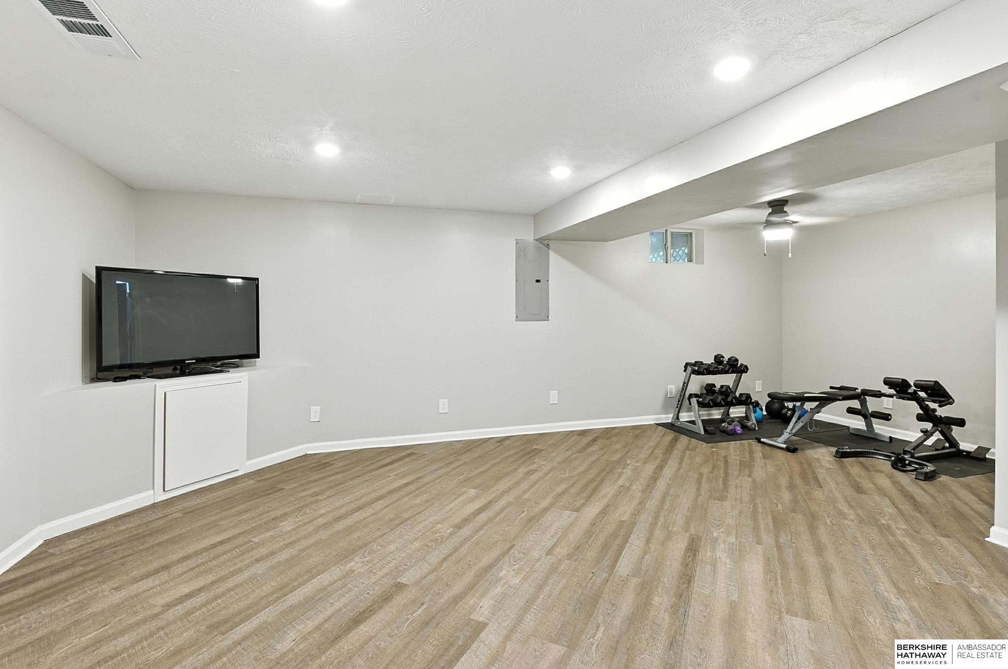 Omaha, Nebraska 68132, United States, 3 Bedrooms Bedrooms, ,3 BathroomsBathrooms,Residential,Active,177963