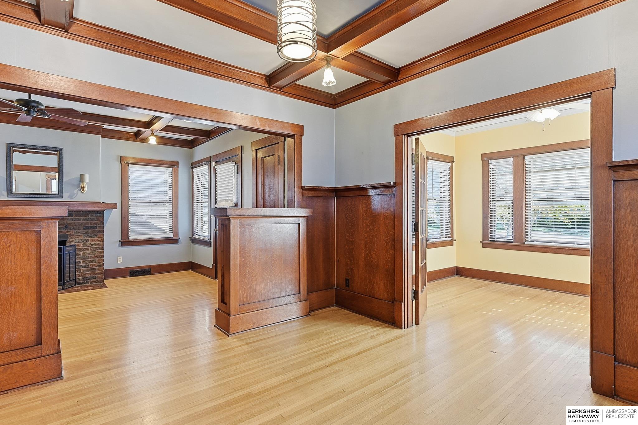 Omaha, Nebraska 68112, United States, 3 Bedrooms Bedrooms, ,1 BathroomBathrooms,Residential,Active,236724