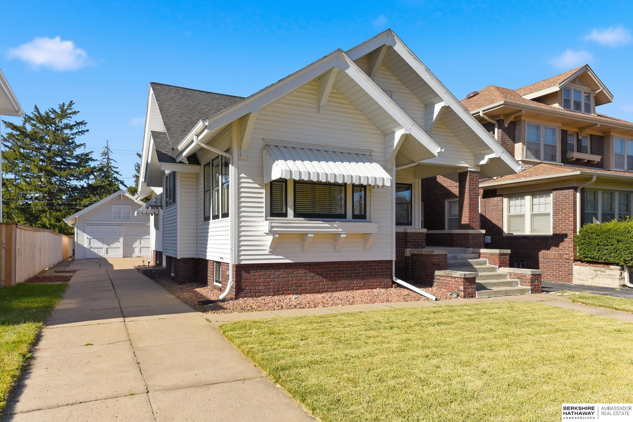 Omaha, Nebraska 68112, United States, 3 Bedrooms Bedrooms, ,1 BathroomBathrooms,Residential,Active,236724 Omaha, Nebraska 68112, United States, 3 Bedrooms Bedrooms, ,1 BathroomBathrooms,Residential,Active,236724