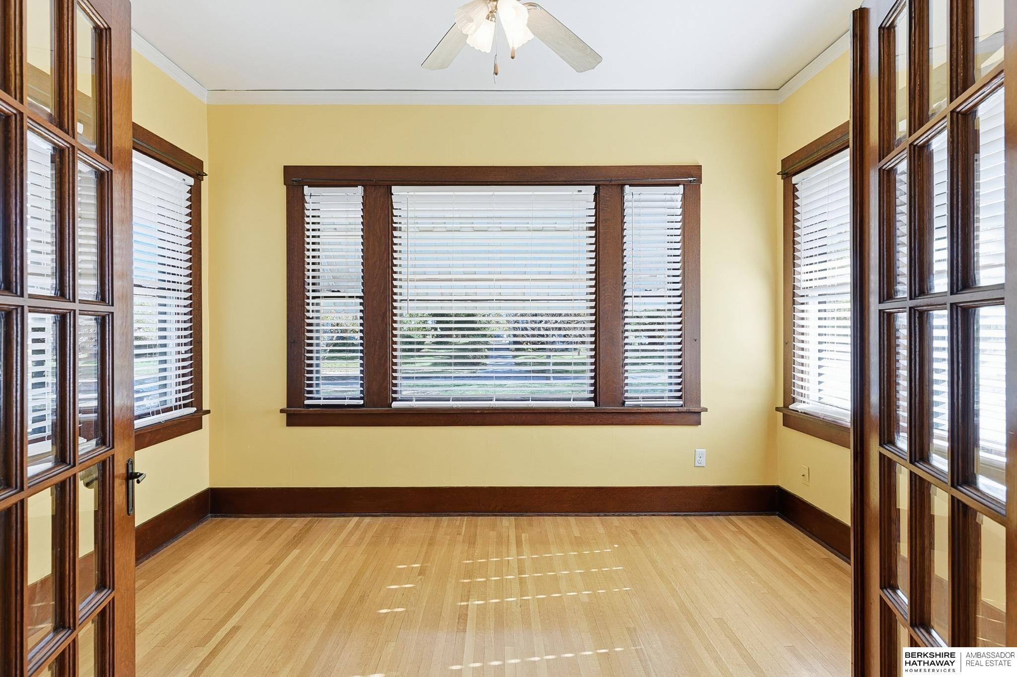 Omaha, Nebraska 68112, United States, 3 Bedrooms Bedrooms, ,1 BathroomBathrooms,Residential,Active,236724