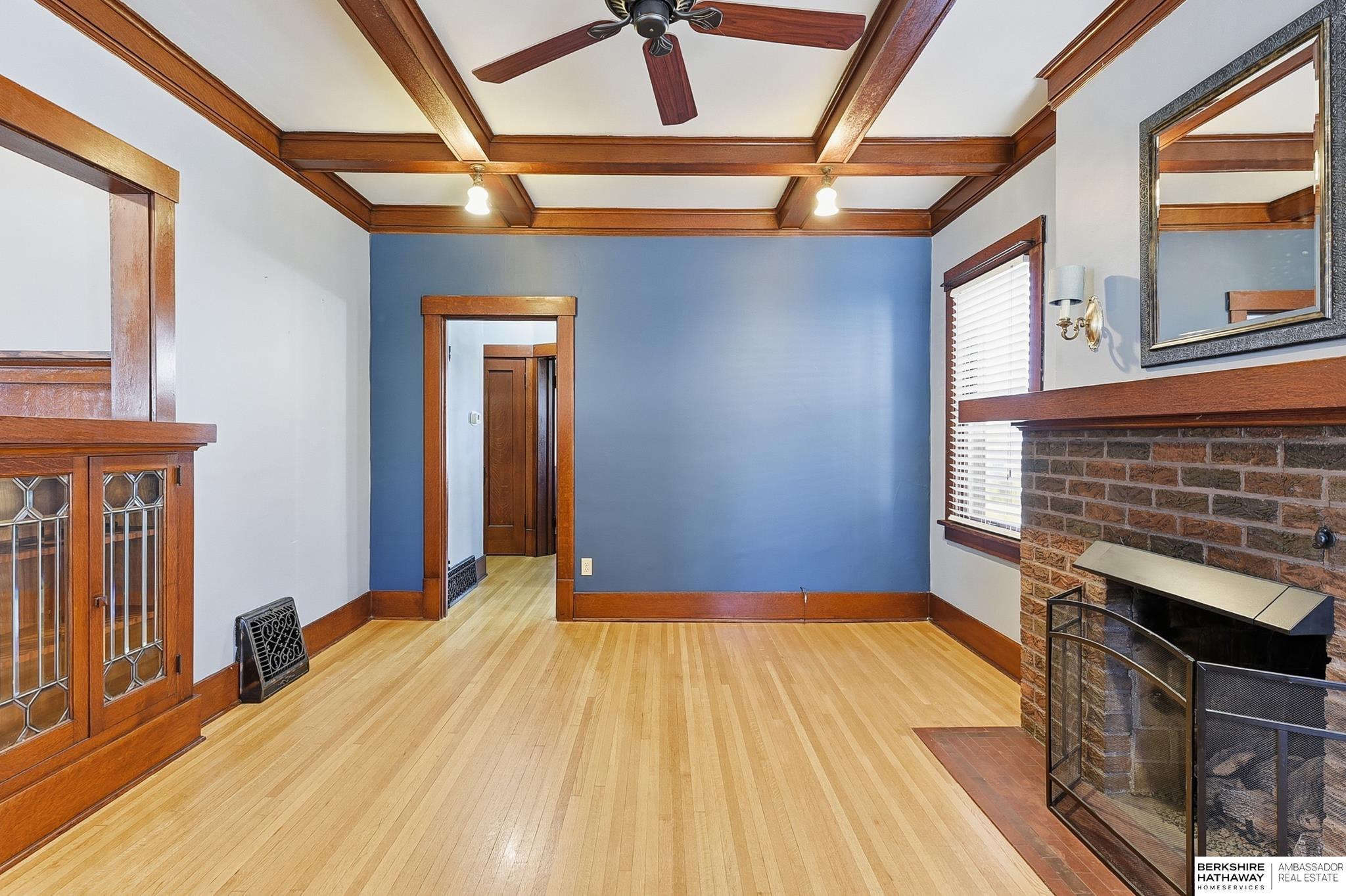 Omaha, Nebraska 68112, United States, 3 Bedrooms Bedrooms, ,1 BathroomBathrooms,Residential,Active,236724