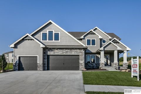 Photo of 11720 Caspian Drive, Papillion, NE 68046 (MLS # 22606951)
