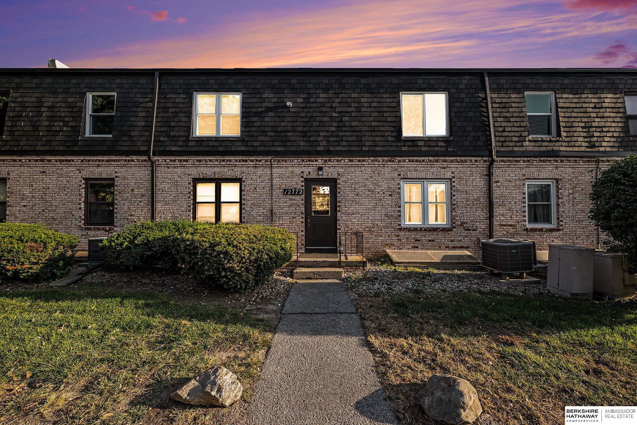 Omaha, Nebraska 68137, United States, 2 Bedrooms Bedrooms, ,2 BathroomsBathrooms,Residential,Active,240742