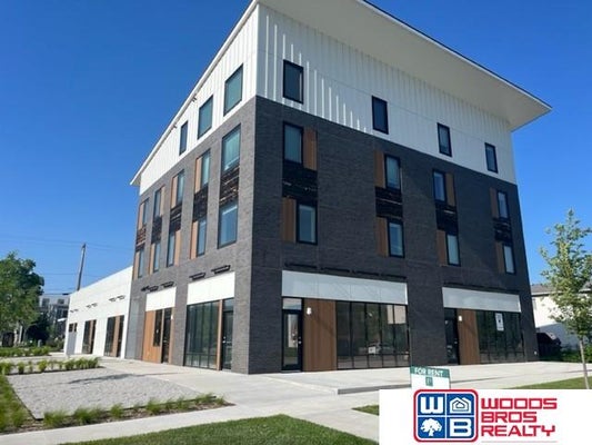 345 N 23RD ST, LINCOLN, NE 68503 - Image b3e58ec7b0a184c7ce1de8d9347f5bba/3681989263