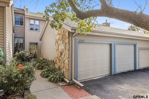 Photo of 15355 Mason Plaza, Omaha, NE 68154 (MLS # 22529629) Photo of 15355 Mason Plaza, Omaha, NE 68154 (MLS # 22529629)