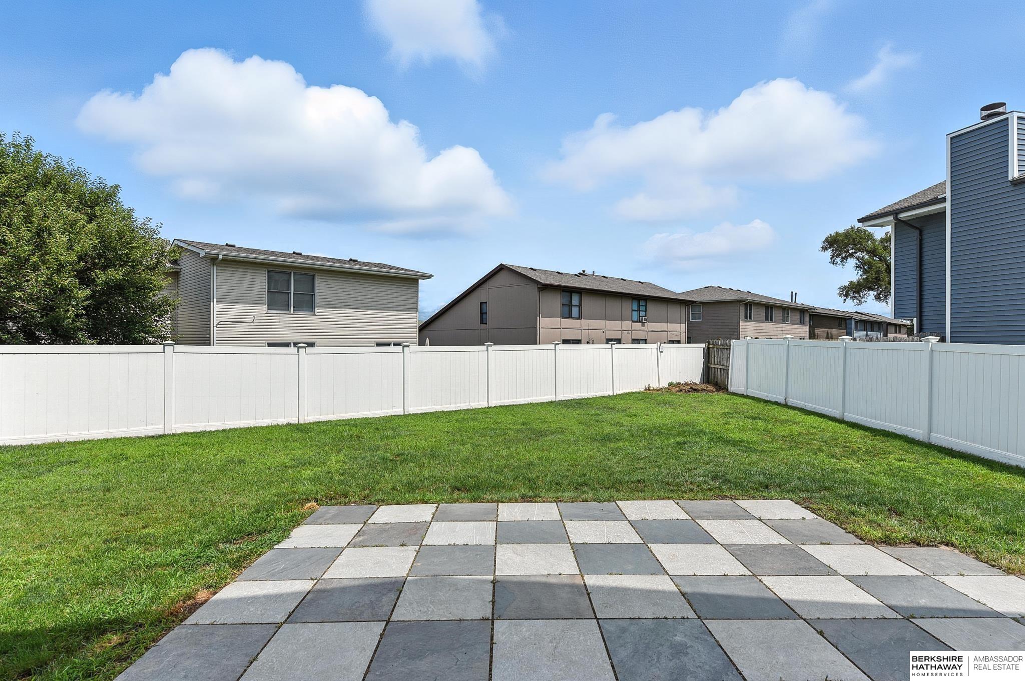 Omaha, Nebraska 68137, United States, 3 Bedrooms Bedrooms, ,2 BathroomsBathrooms,Residential,Active,172542