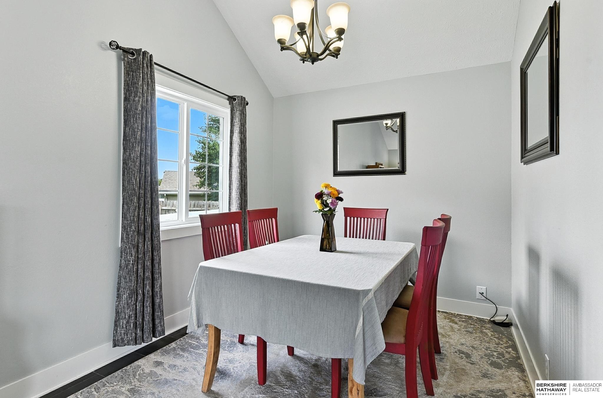 Omaha, Nebraska 68137, United States, 3 Bedrooms Bedrooms, ,2 BathroomsBathrooms,Residential,Active,172542