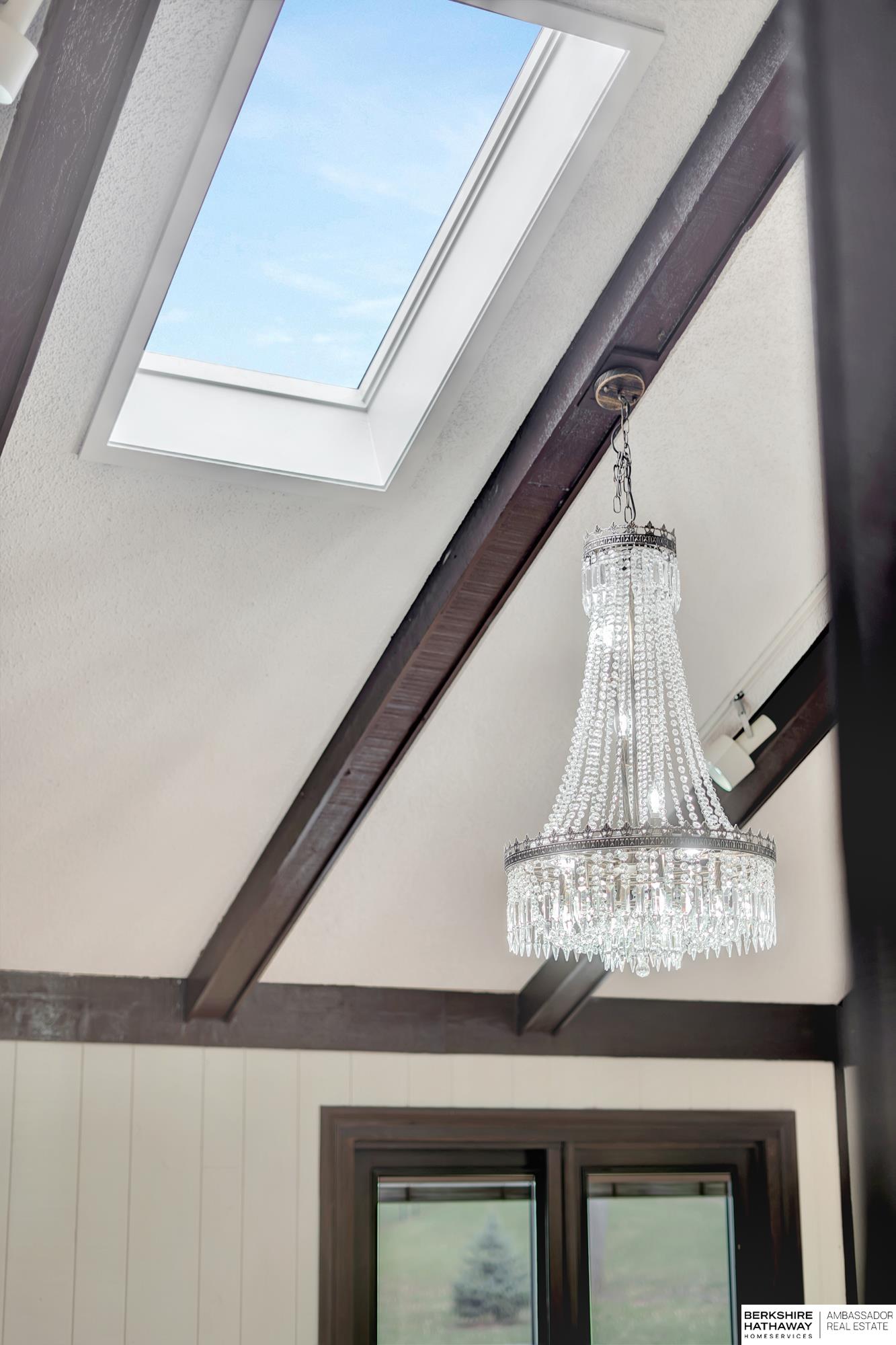 Lincoln, Nebraska 68506, United States, 4 Bedrooms Bedrooms, ,5 BathroomsBathrooms,Residential,Active,97945