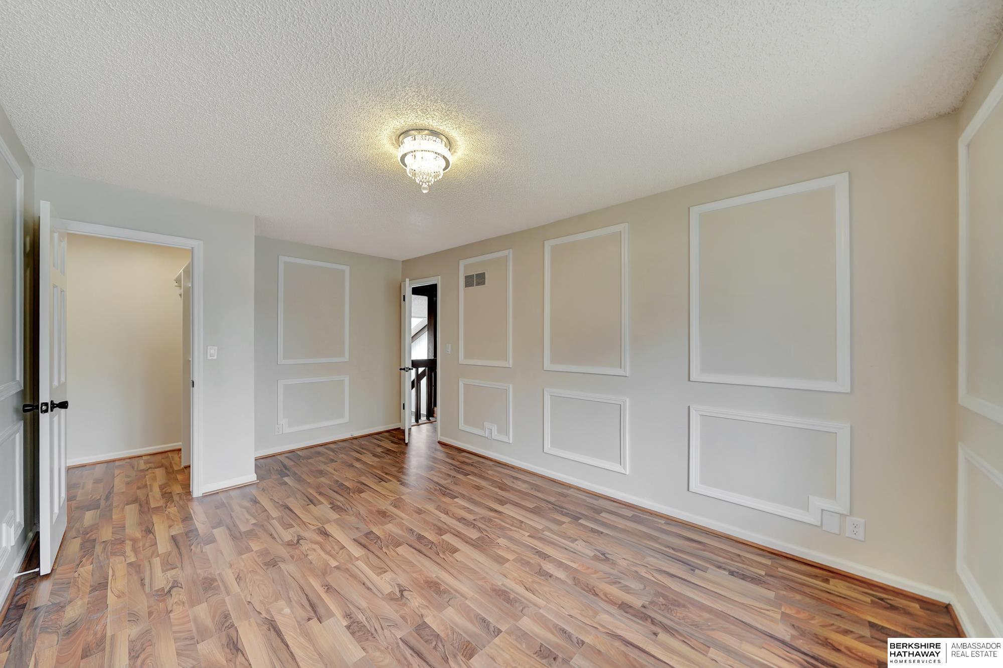 Lincoln, Nebraska 68506, United States, 4 Bedrooms Bedrooms, ,5 BathroomsBathrooms,Residential,Active,97945