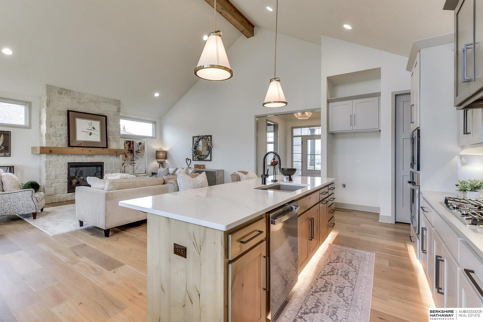 Omaha, Nebraska 68138, United States, 4 Bedrooms Bedrooms, ,3 BathroomsBathrooms,Residential,Active,119881