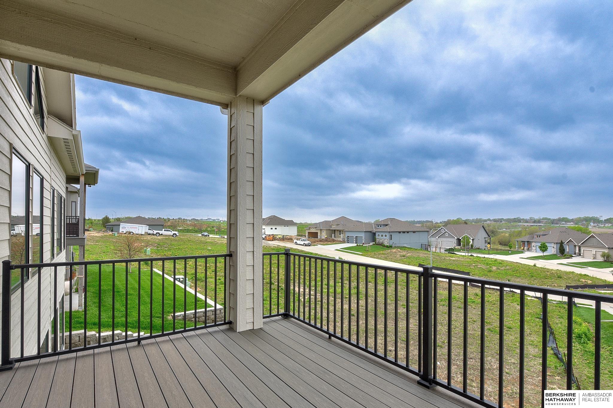 Omaha, Nebraska 68138, United States, 4 Bedrooms Bedrooms, ,3 BathroomsBathrooms,Residential,Active,119881