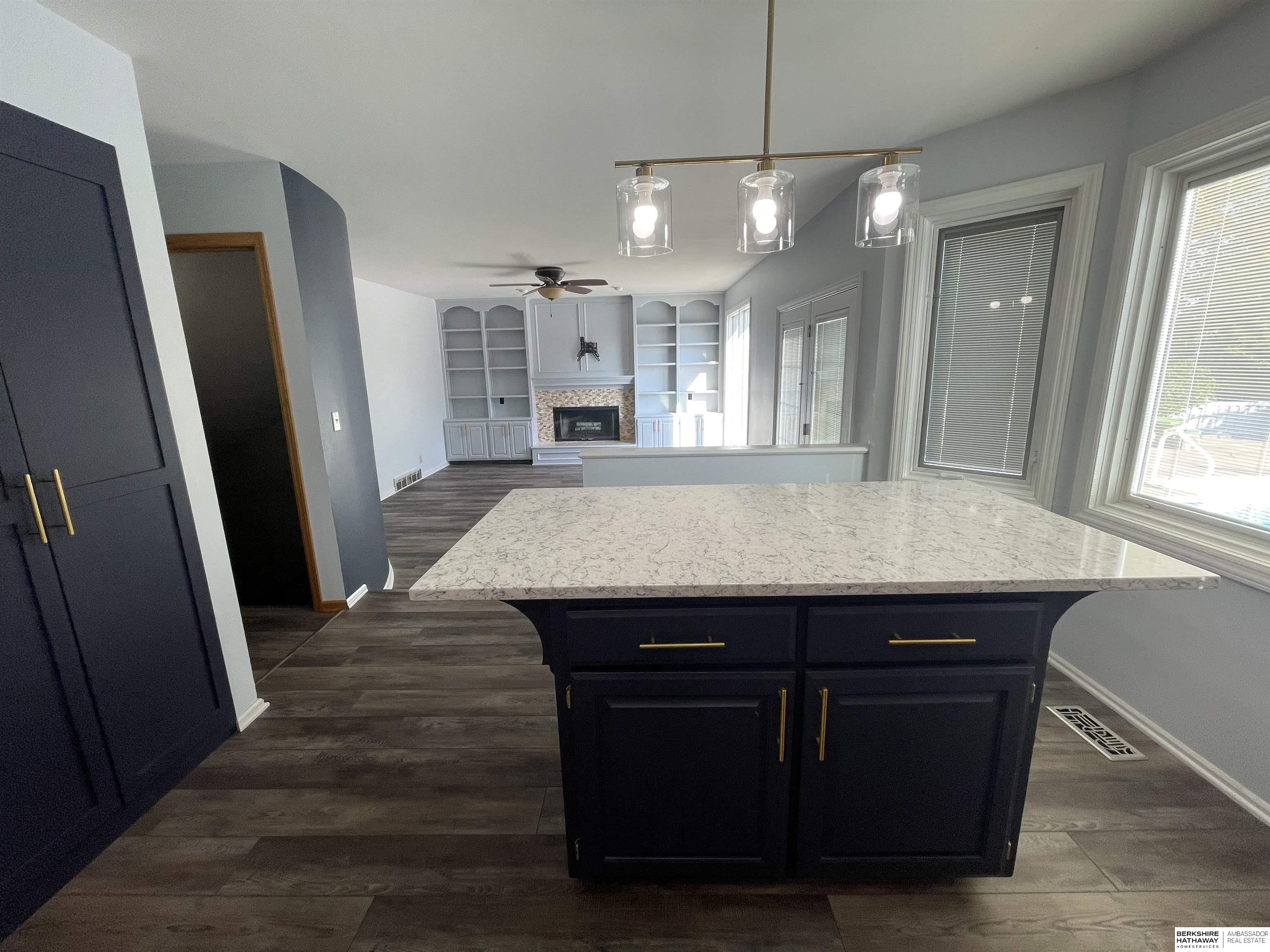 Omaha, Nebraska 68164, United States, 4 Bedrooms Bedrooms, ,4 BathroomsBathrooms,Residential,Active,149574